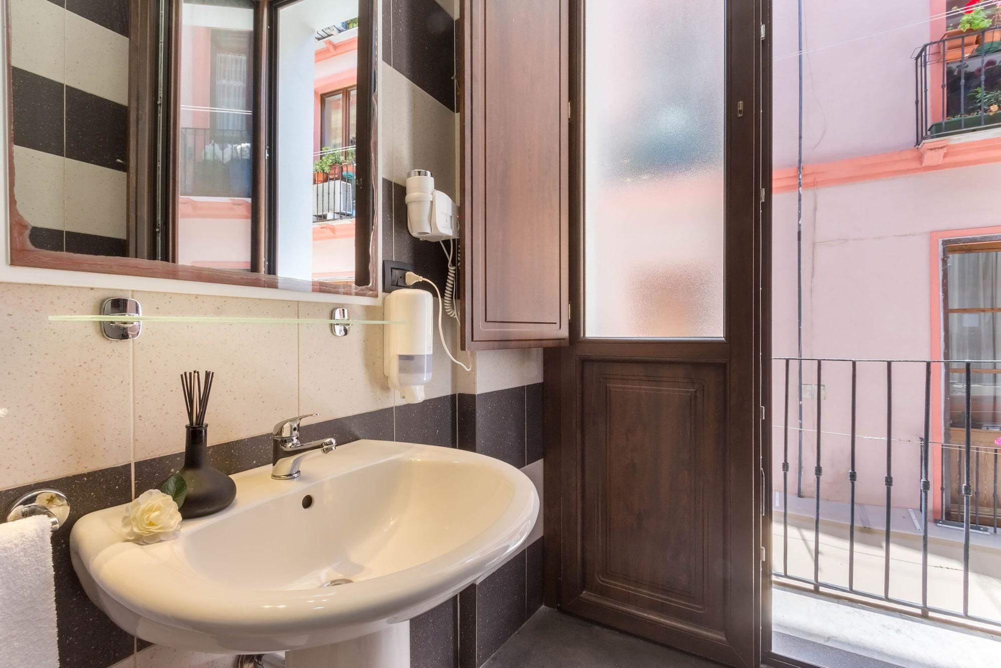 Arcobaleno Rooms كالياري المظهر الخارجي الصورة